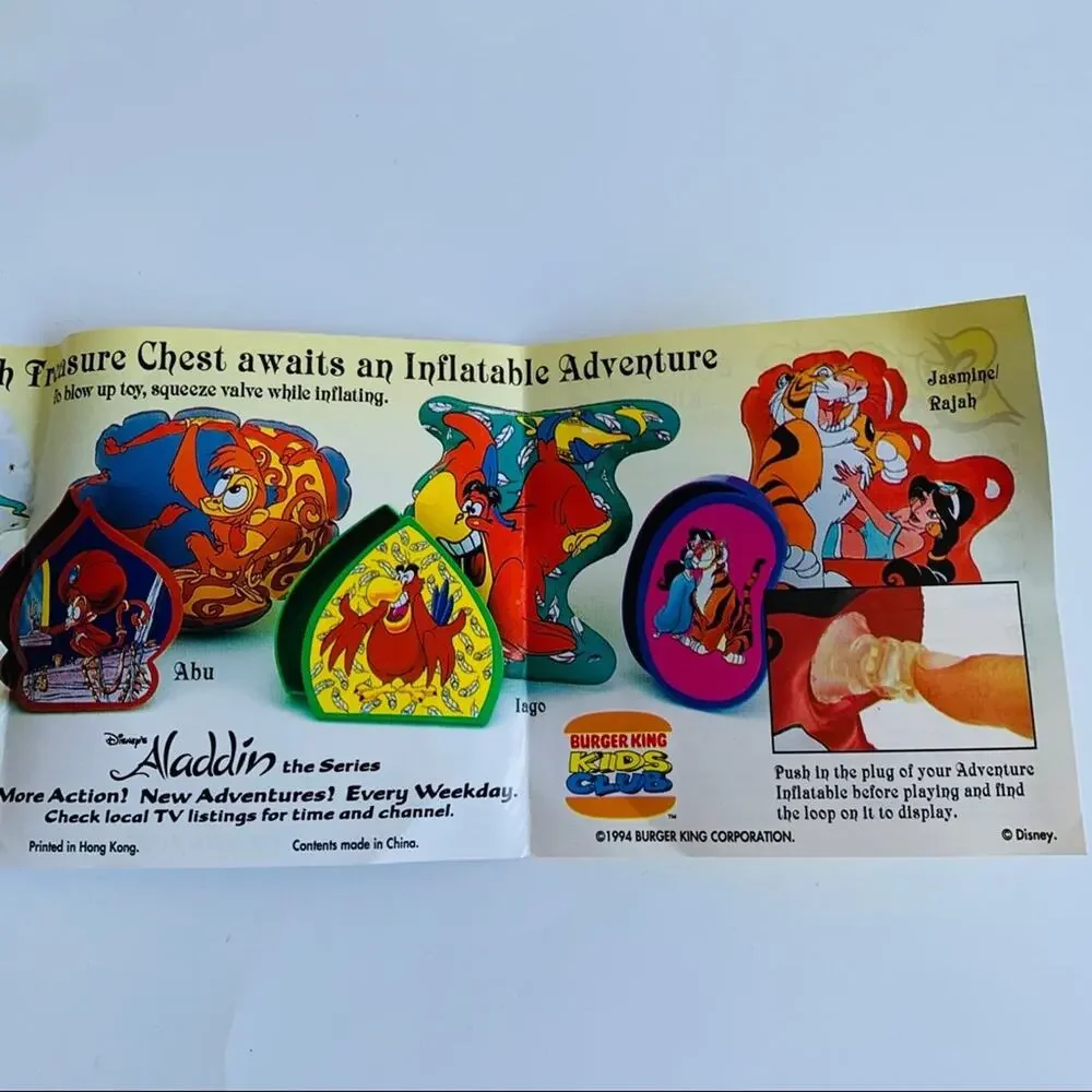 NEW 1994 Disney Aladdin Treasure Chest